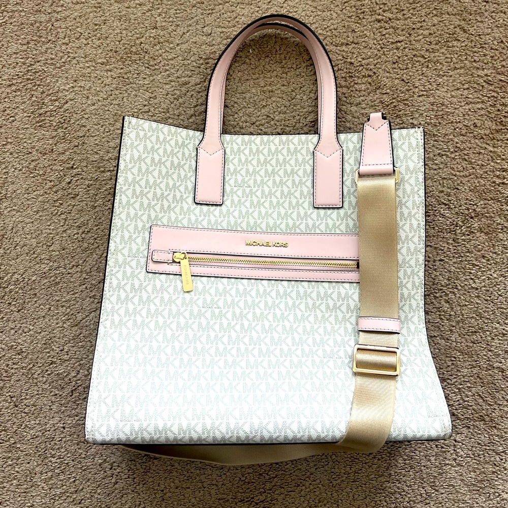 Michael Kors Bag